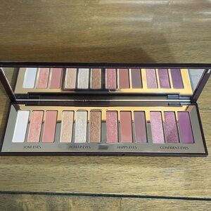 Charlotte Tilbury Stars-In-Your-Eyes Palette